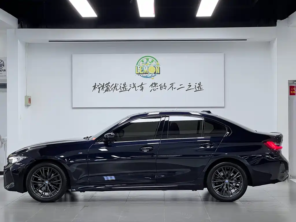 BMW 3 Series 2024