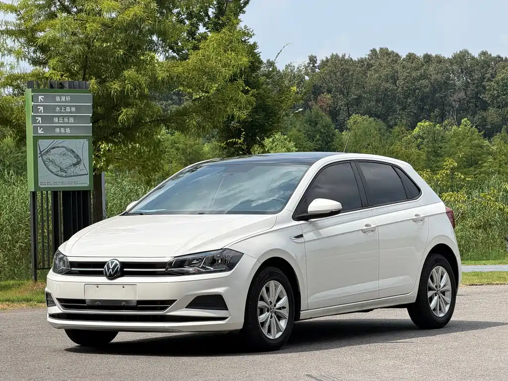 Volkswagen Polo 2021