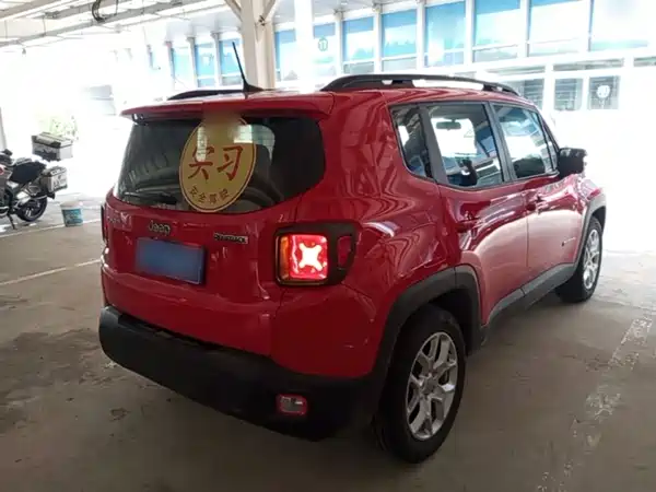 Jeep Freeman 2017