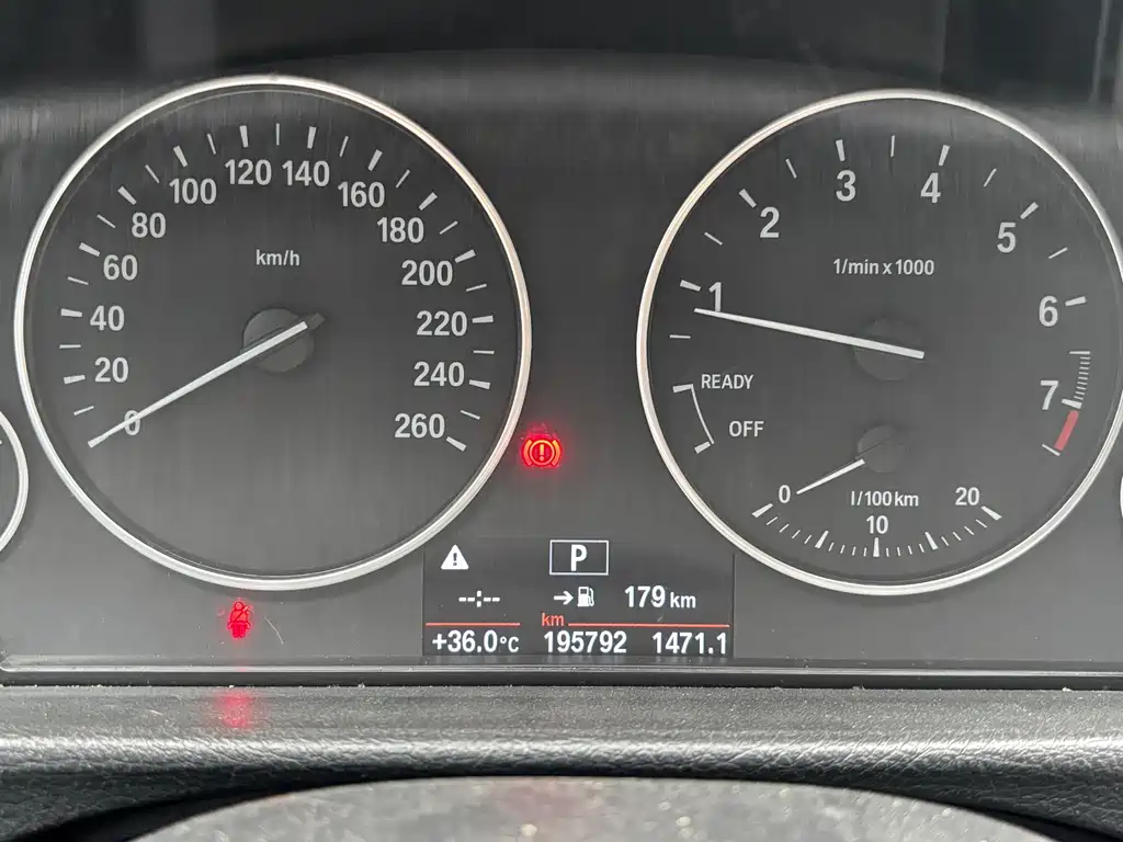 BMW 3 Series 2015 — фото 10
