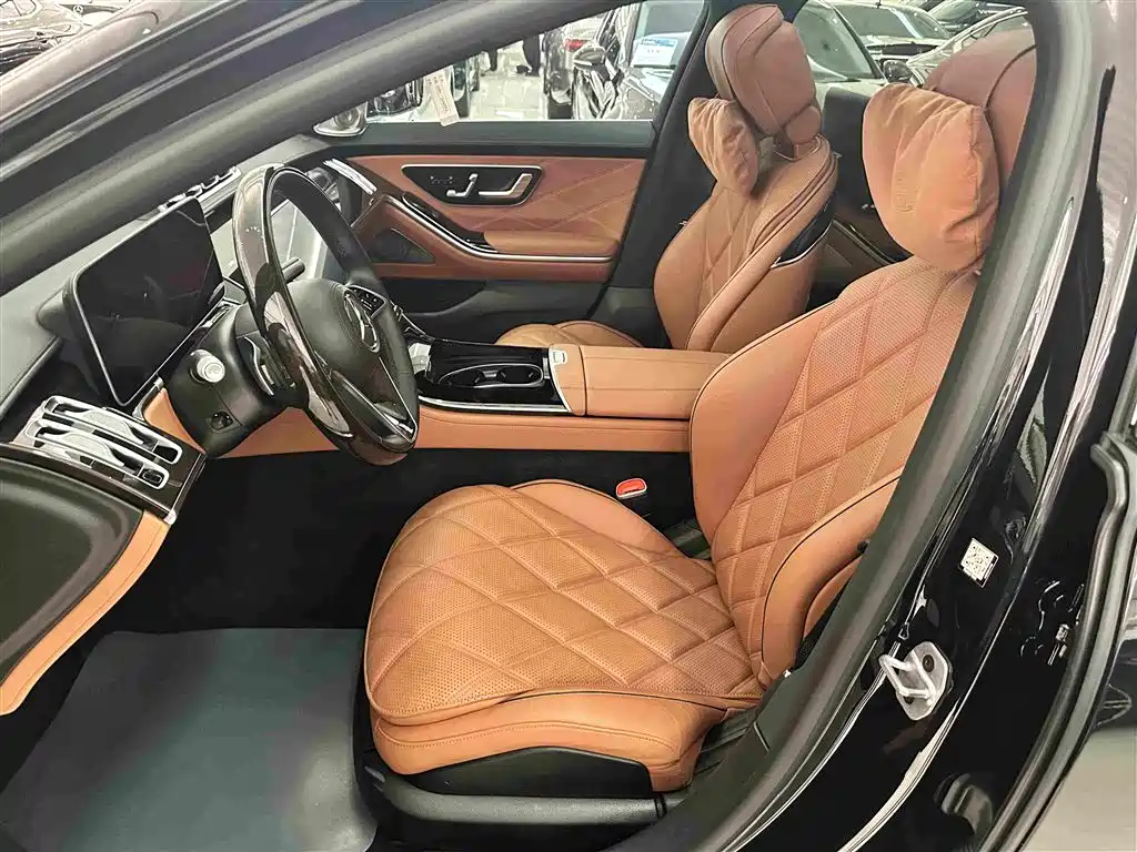 Mercedes-Benz Maybach S-Class 2023 — фото 10