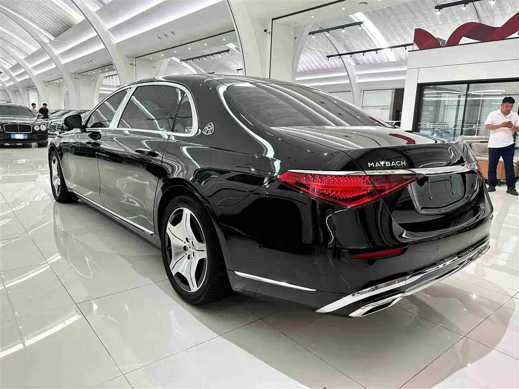 Mercedes-Benz Maybach S-Class 2023 — фото 18