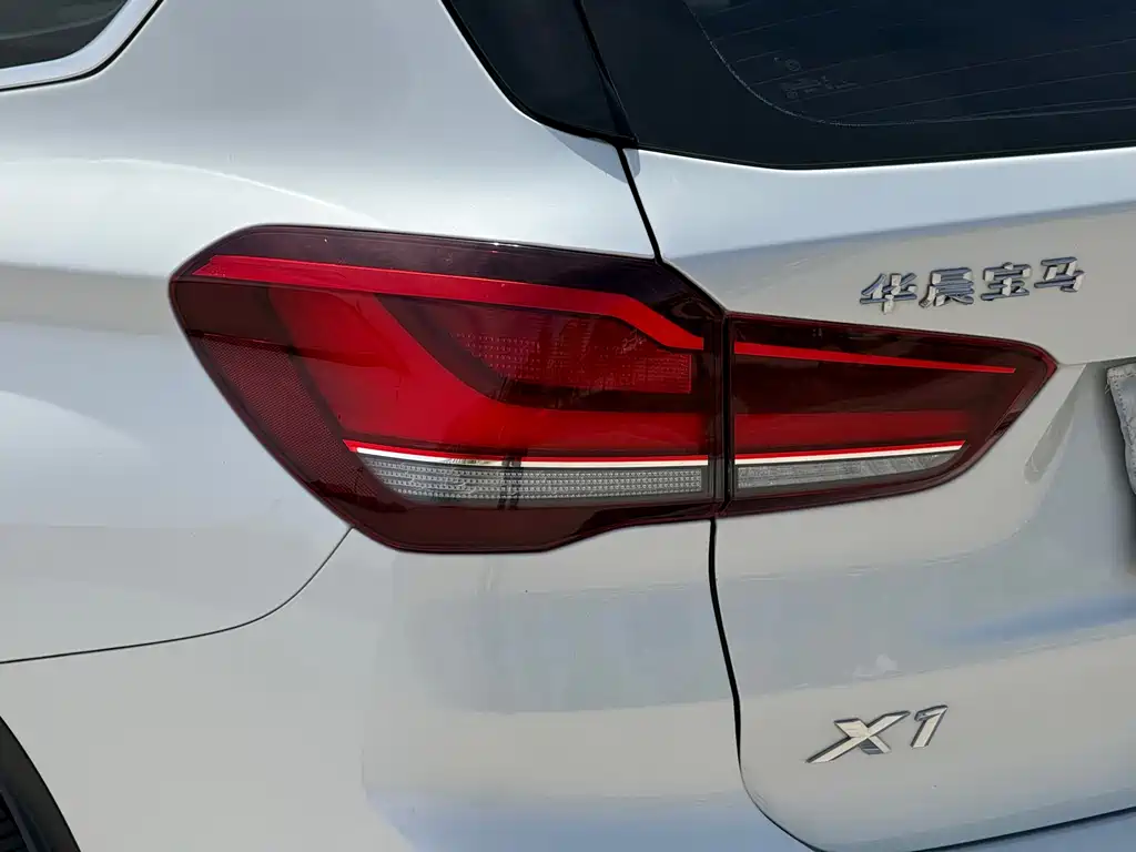 BMW X1 2023 — фото 13