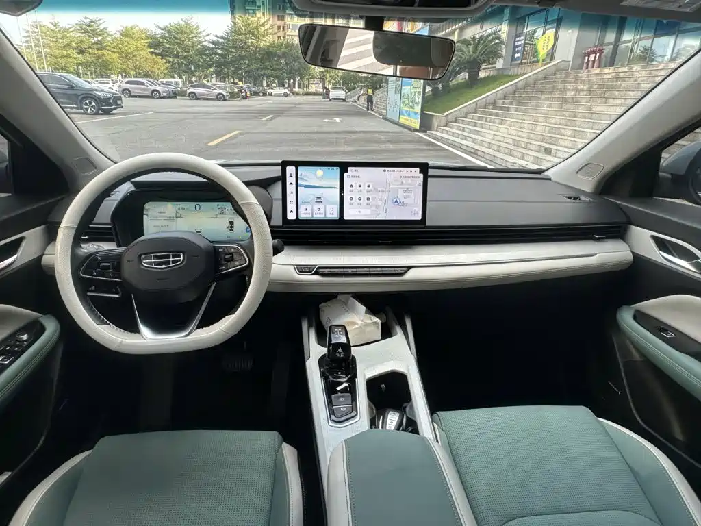 Geely Emgrand L Hip 2023 — фото 9