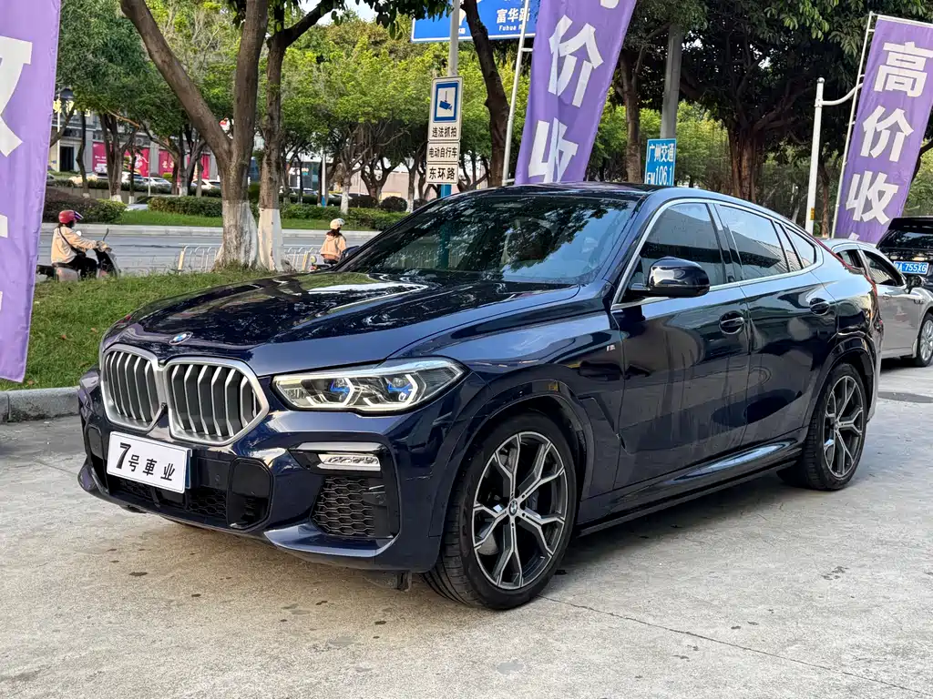 BMW X6 2021 — фото 1