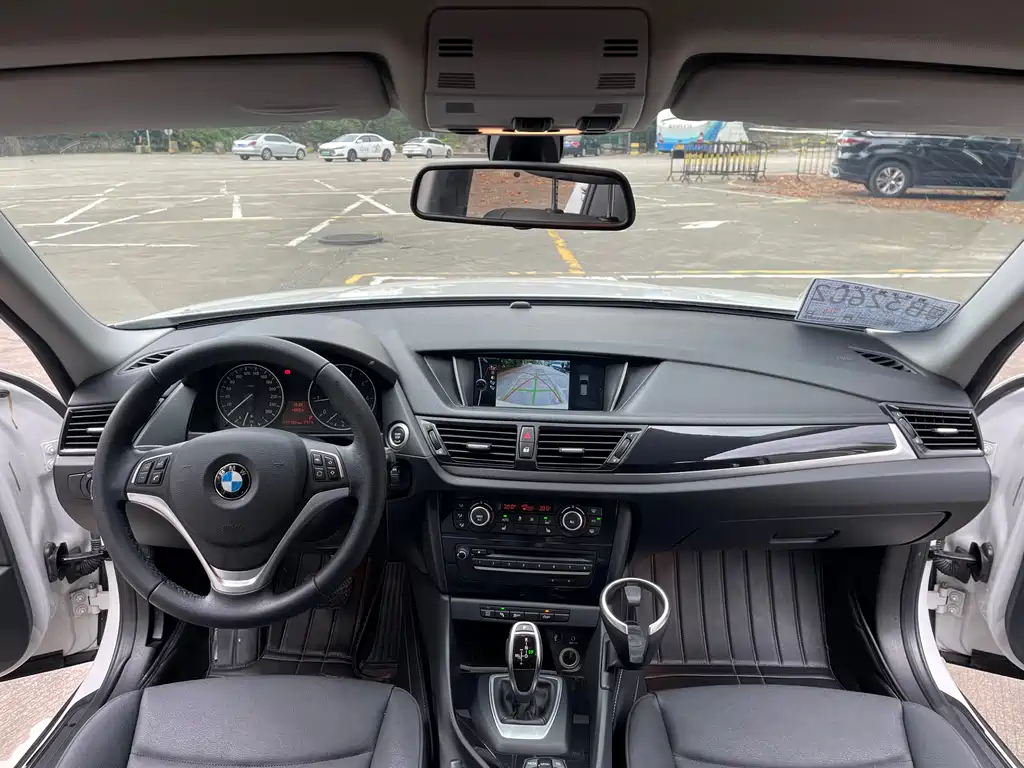 BMW X1 2016 — фото 13