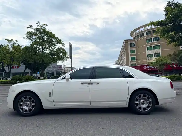 Rolls-Royce Ghost 2018