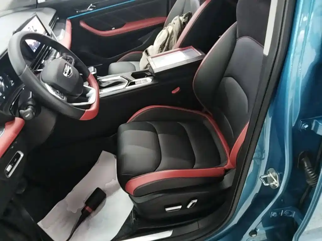 Geely Emgrand S 2022 — фото 15