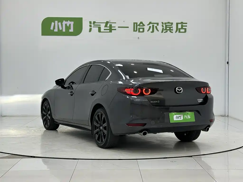 Mazda 3 Axela 2023