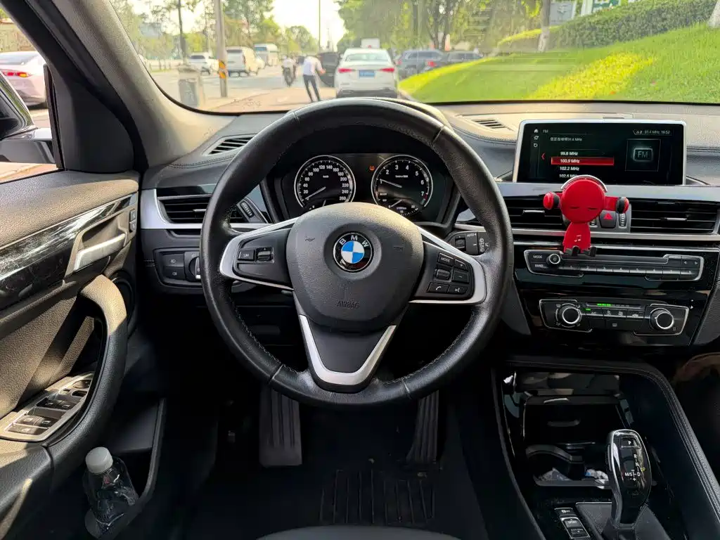 BMW X2 2019 — фото 14