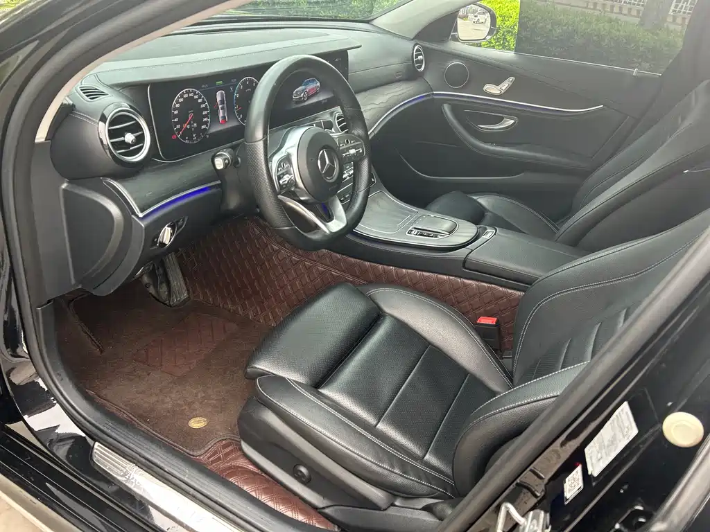 Mercedes-Benz E-Class 2020 — фото 10