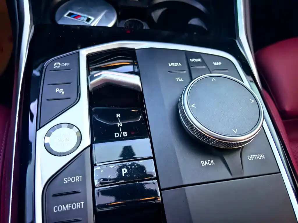 BMW i3 2024 — фото 13