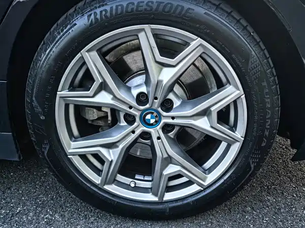 BMW i3 2024