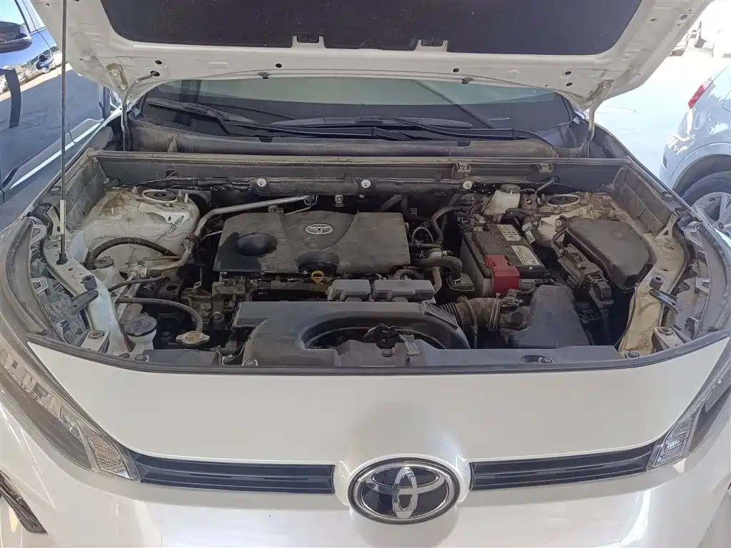 Toyota Wildlander 2021 — фото 10