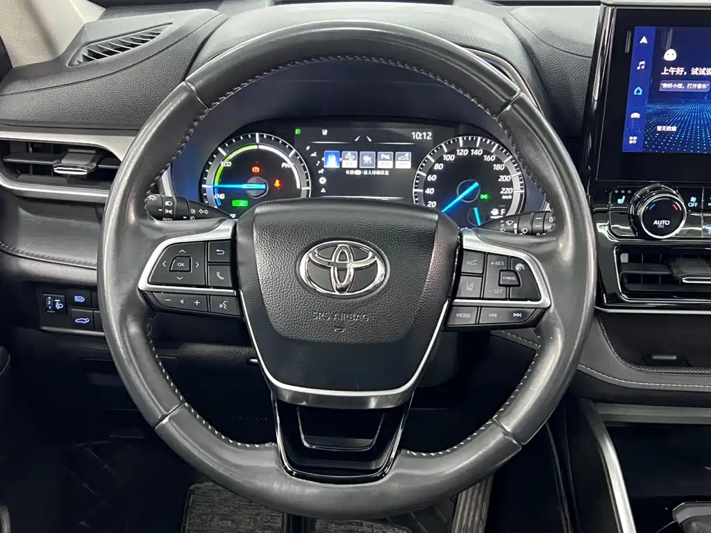 Toyota Highlander 2022 — фото 19