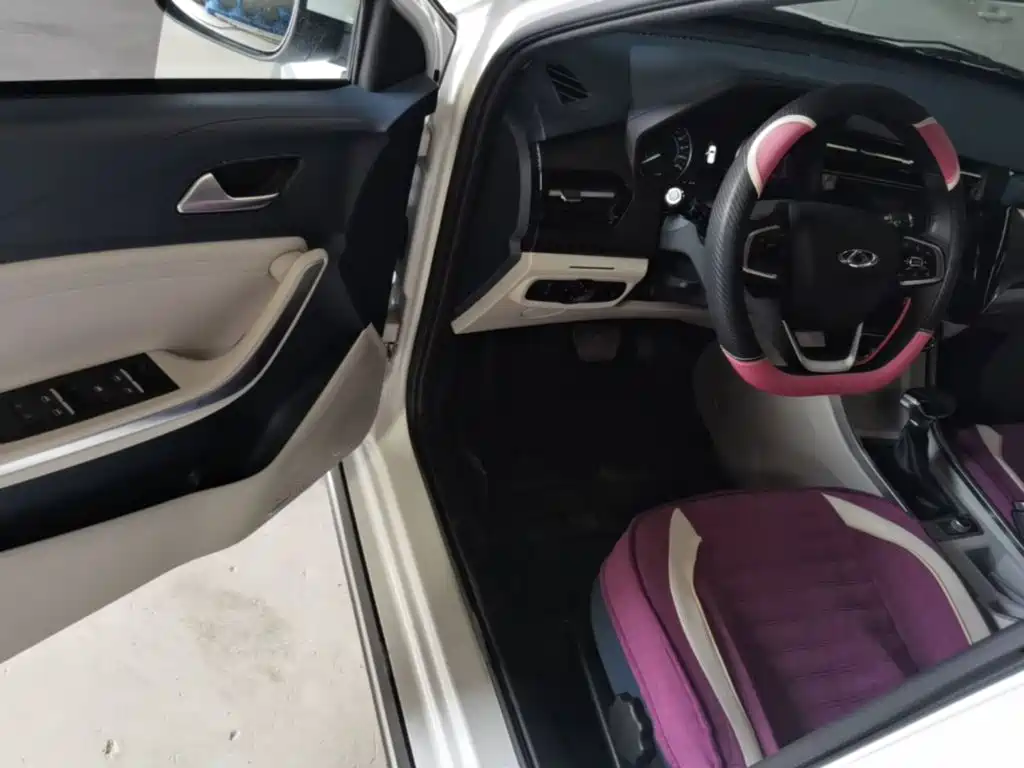 Chery Tiggo 3x 2024 — фото 15