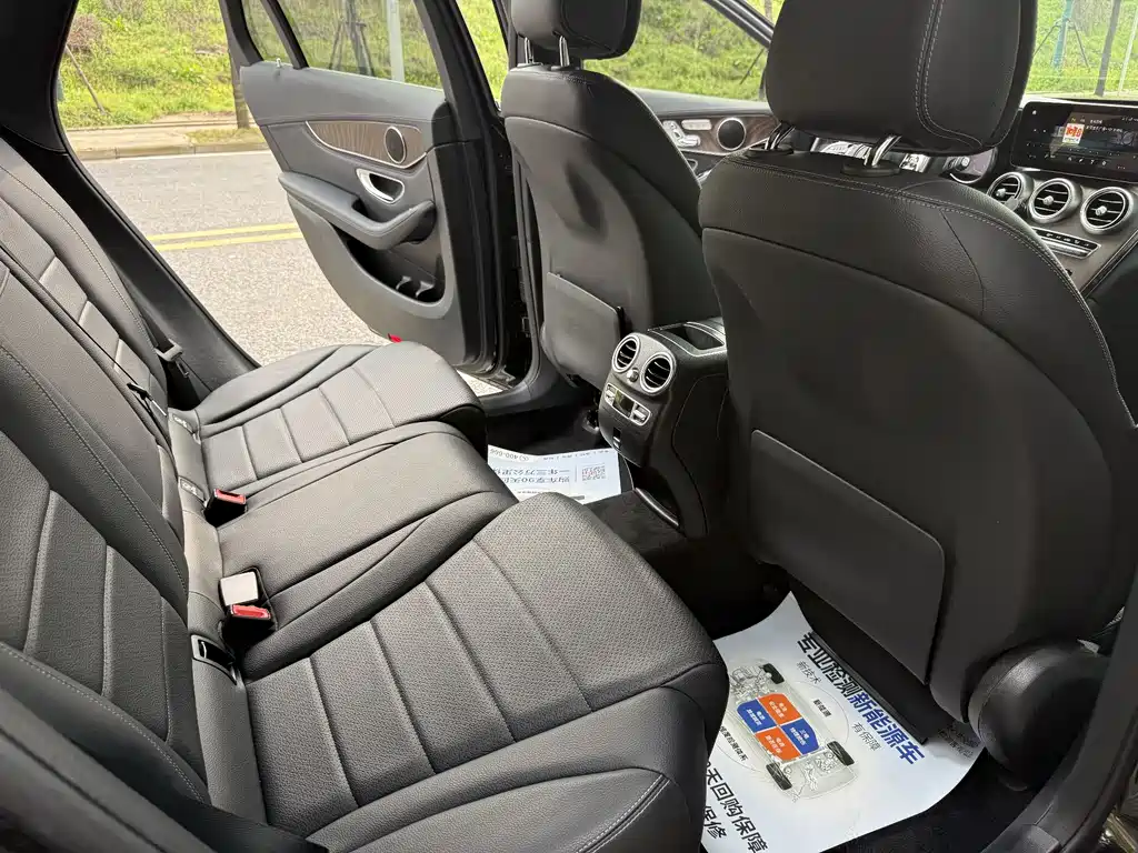 Mercedes-Benz GLC 2020 — фото 11