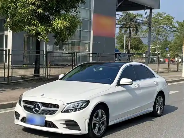 Mercedes-Benz C-Class 2019