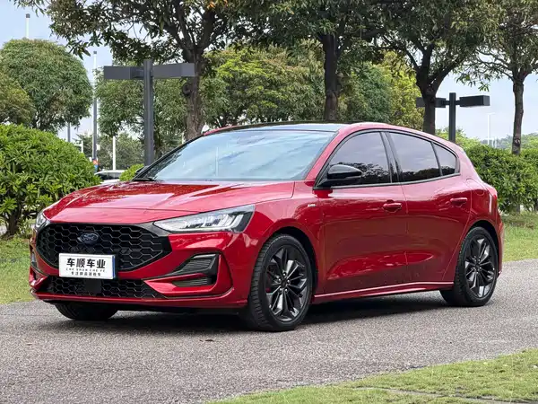 Ford Focus 2022