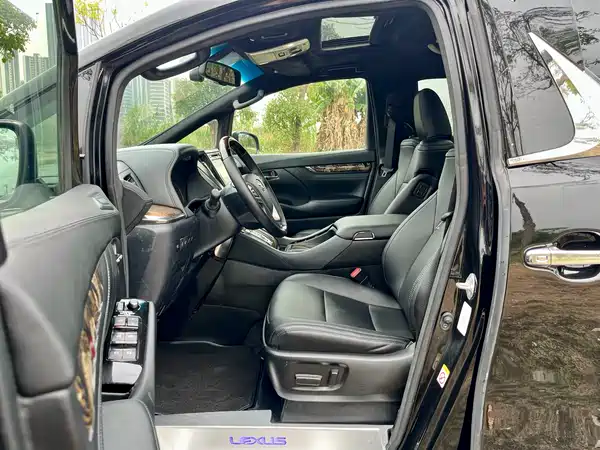 Toyota Alphard 2018