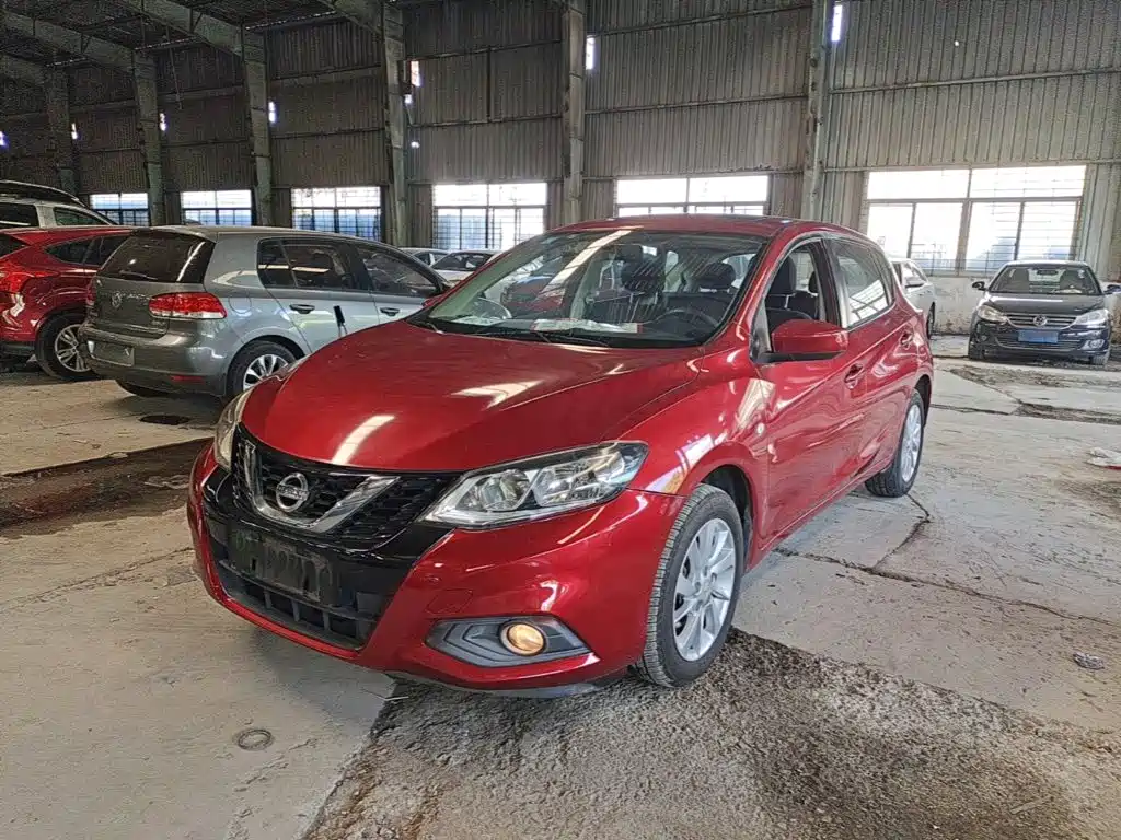 Nissan Tiida 2019 — фото 1