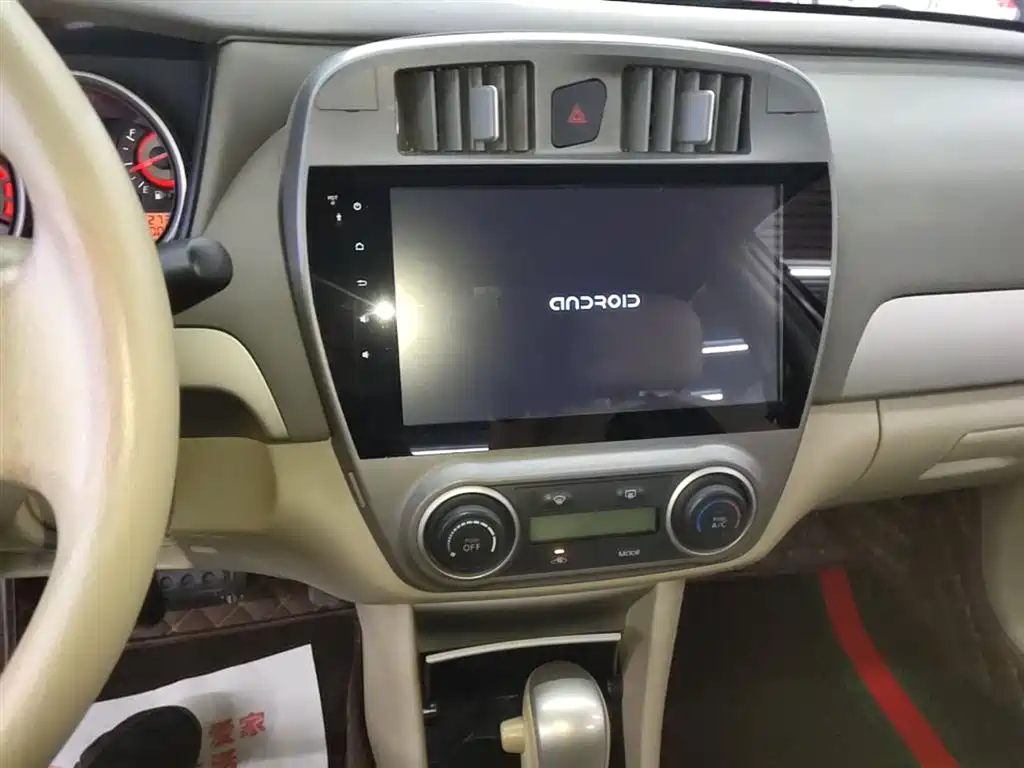 Nissan Sylphy 2016 — фото 13