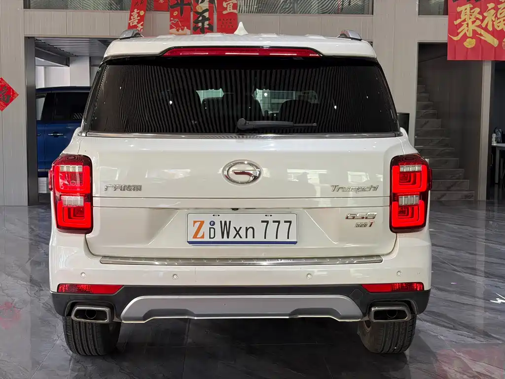 GAC Motor Trumpchi GS8 2017 — фото 29