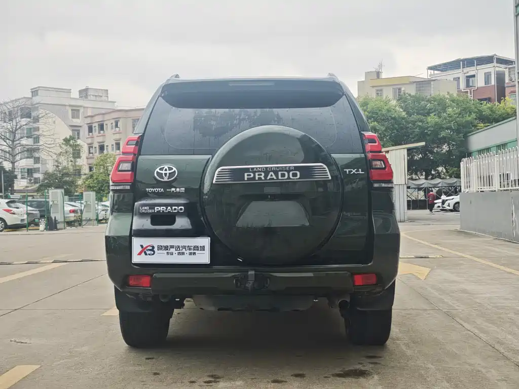 Toyota Prado 2019 — фото 6