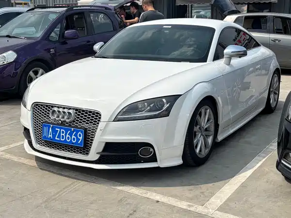Audi TT 2014