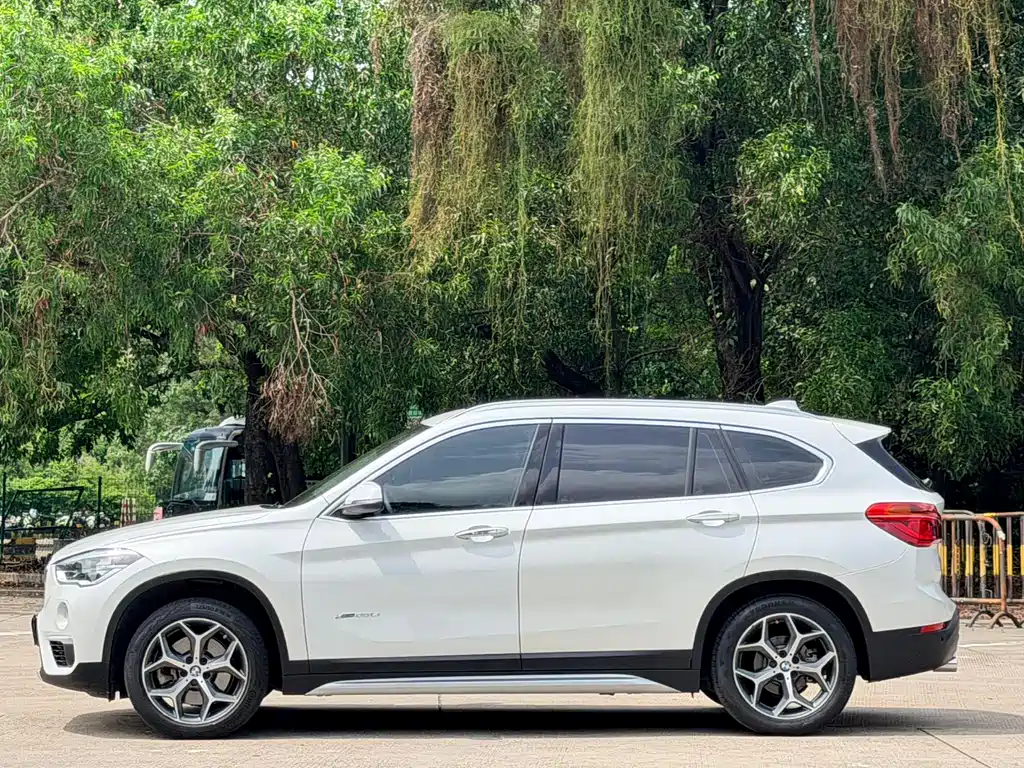 BMW X1 2017 — фото 10