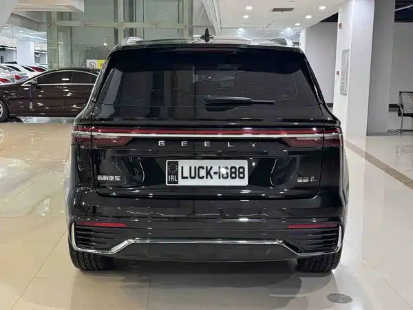 Geely Xingyue L 2025
