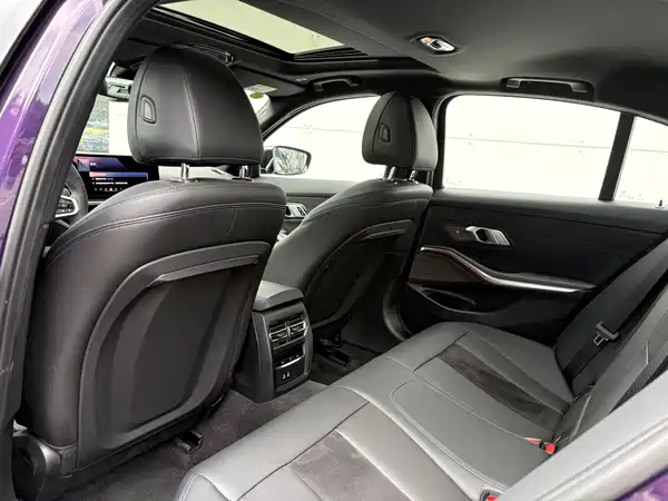 BMW 3 Series 2025