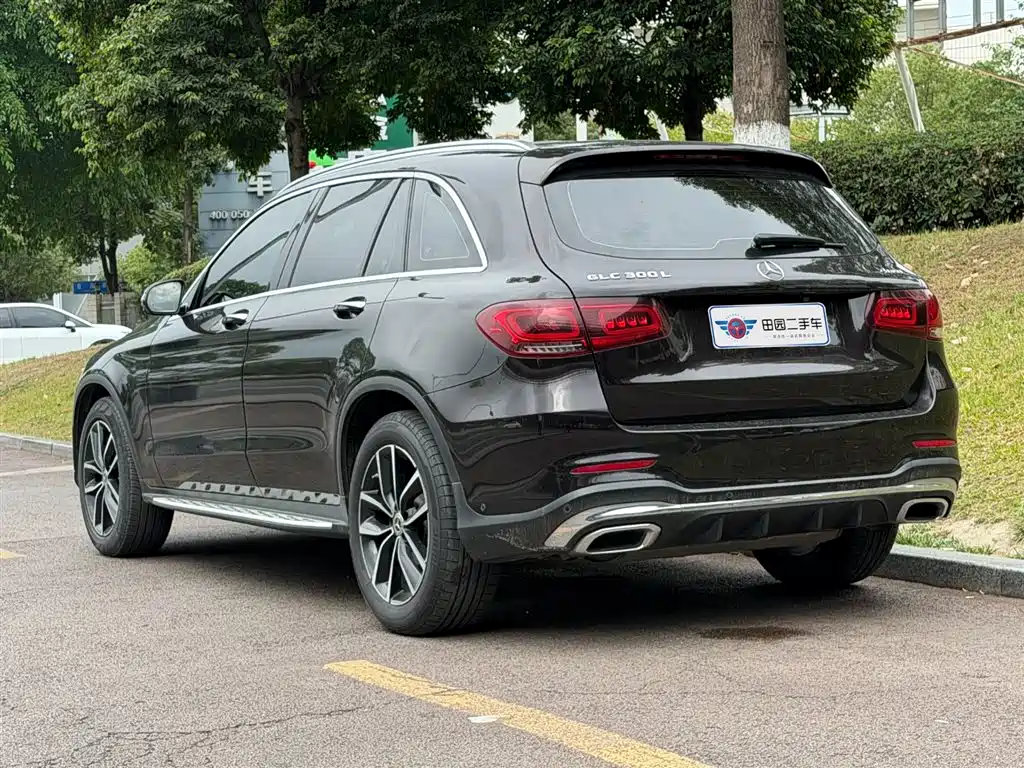 Mercedes-Benz GLC 2021 — фото 4