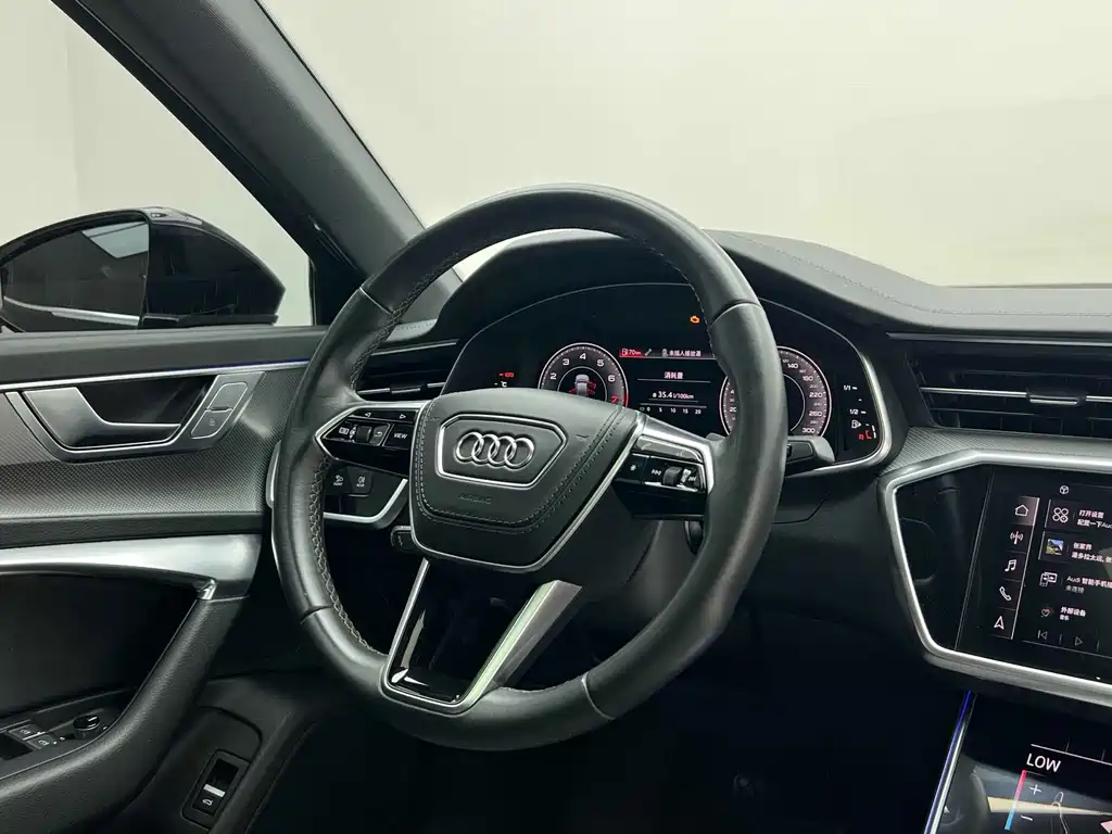 Audi A6L 2023 — фото 8