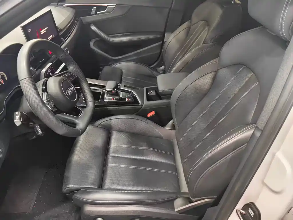 Audi A4L 2024