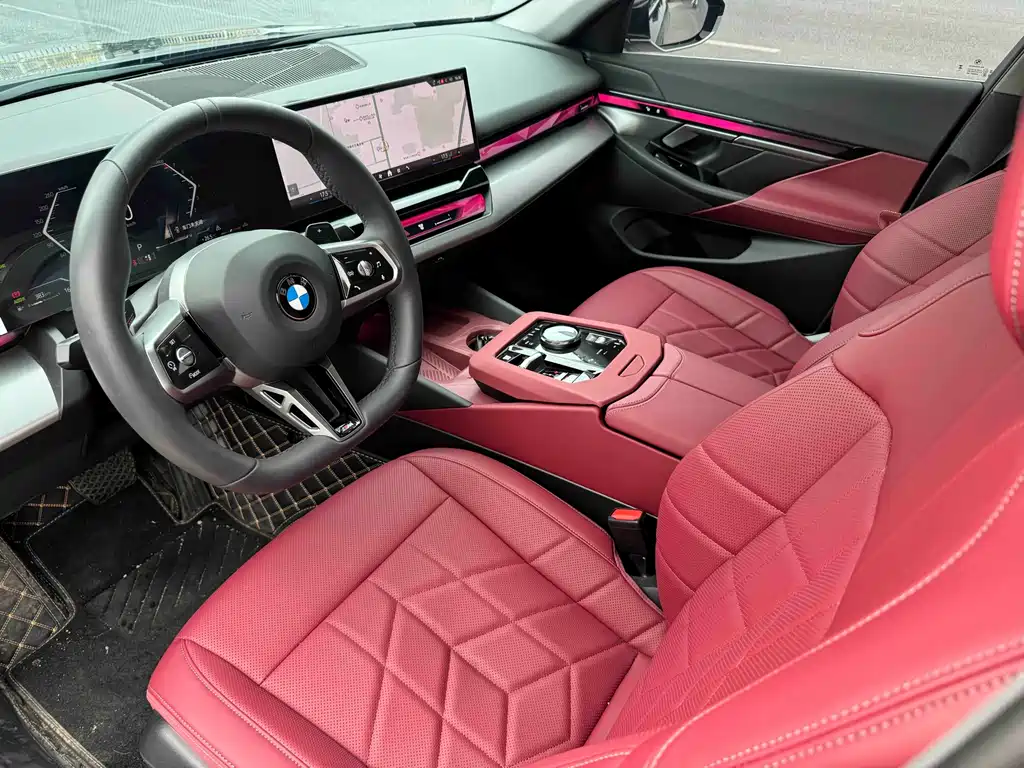 BMW 5 Series 2026 — фото 10