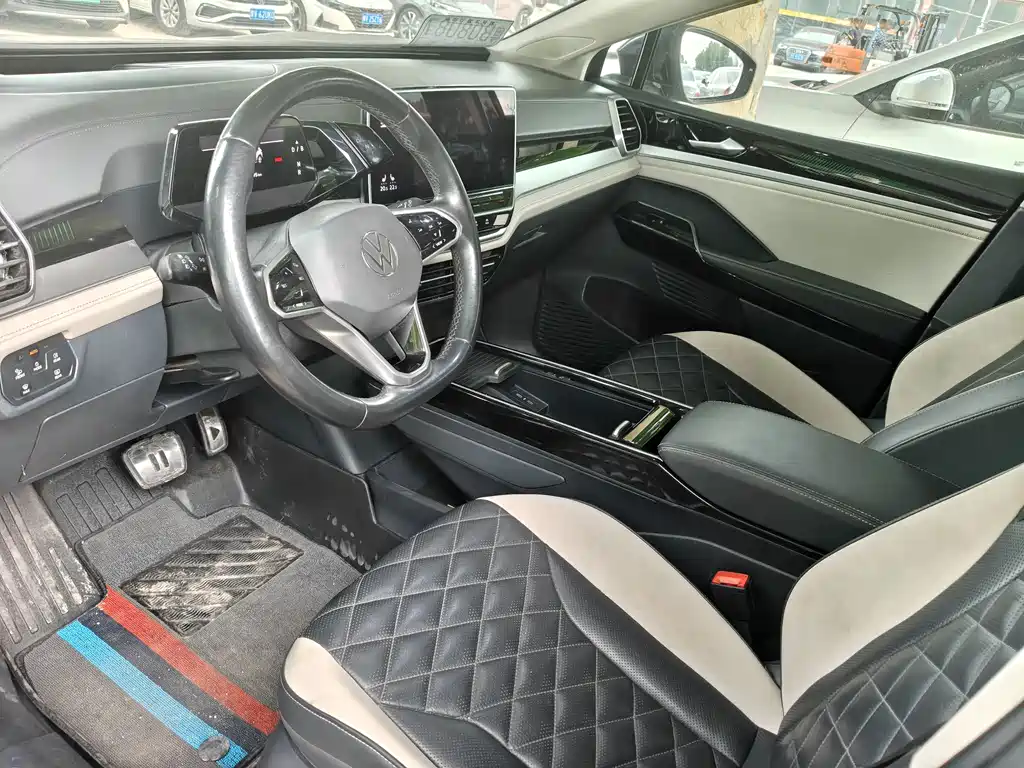 Volkswagen ID.6 Crozz 2021