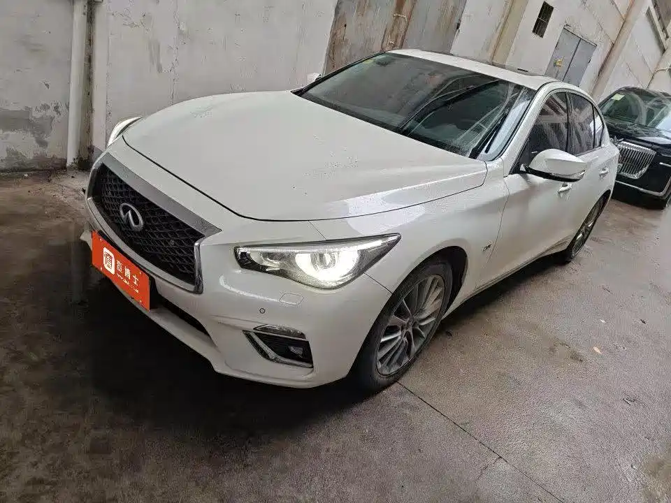 Infiniti Q50L 2018