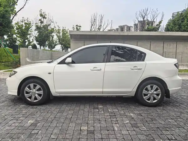 Mazda 3 2012