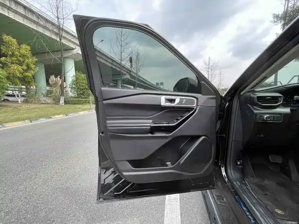 Ford Explorer 2020