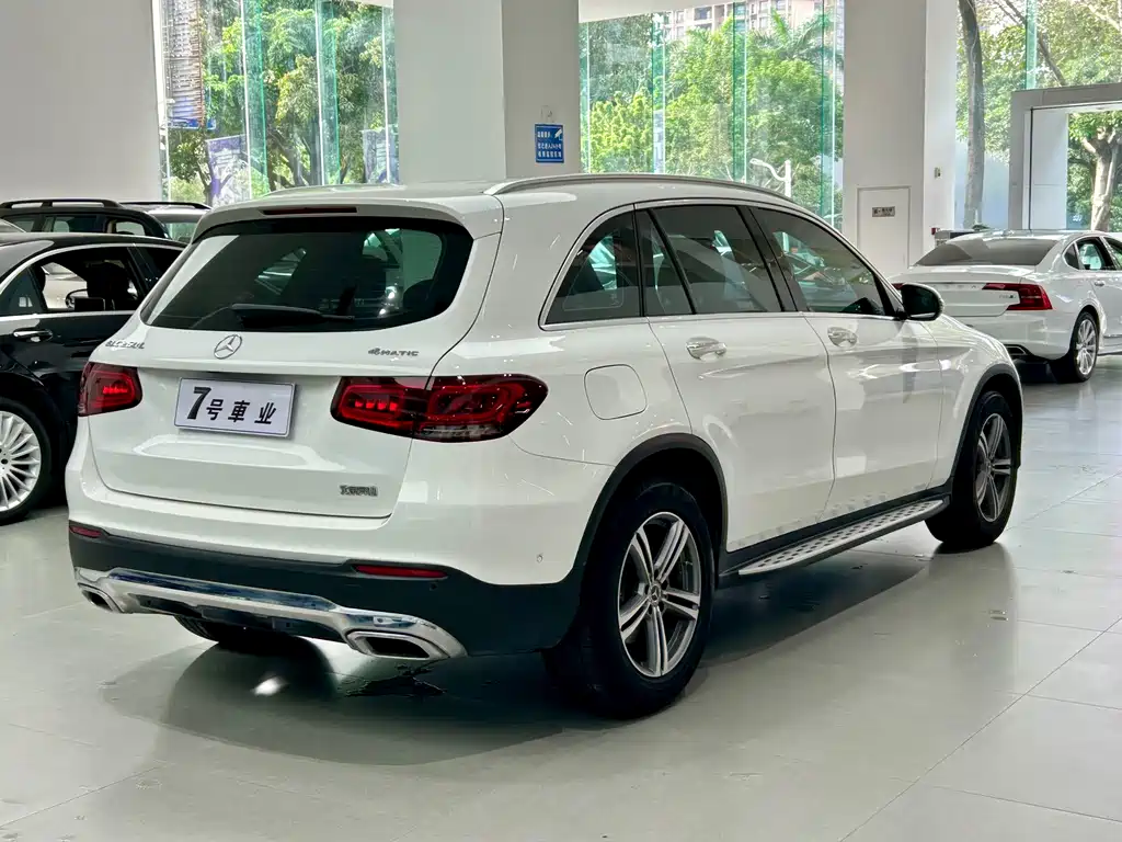 Mercedes-Benz GLC 2021 — фото 14