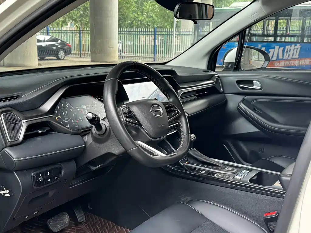 GAC Trumpchi GS4 2022 — фото 8