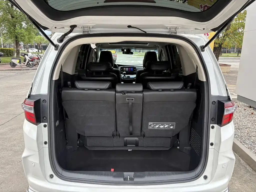 Honda Odyssey 2021 — фото 17
