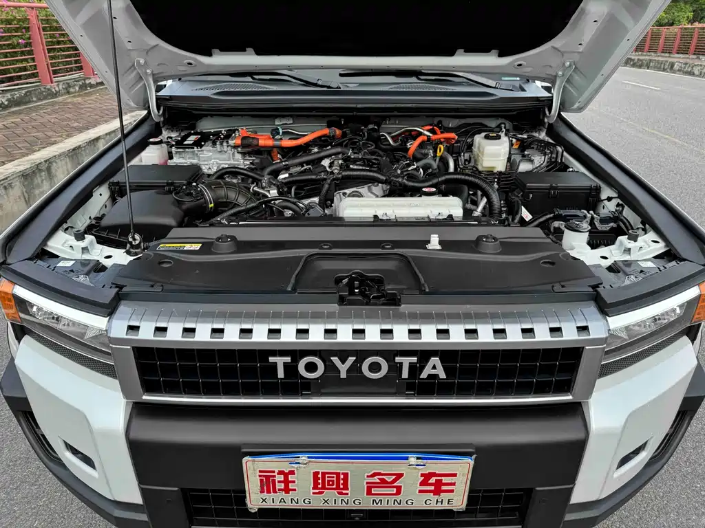 Toyota Prado 2025 — фото 13