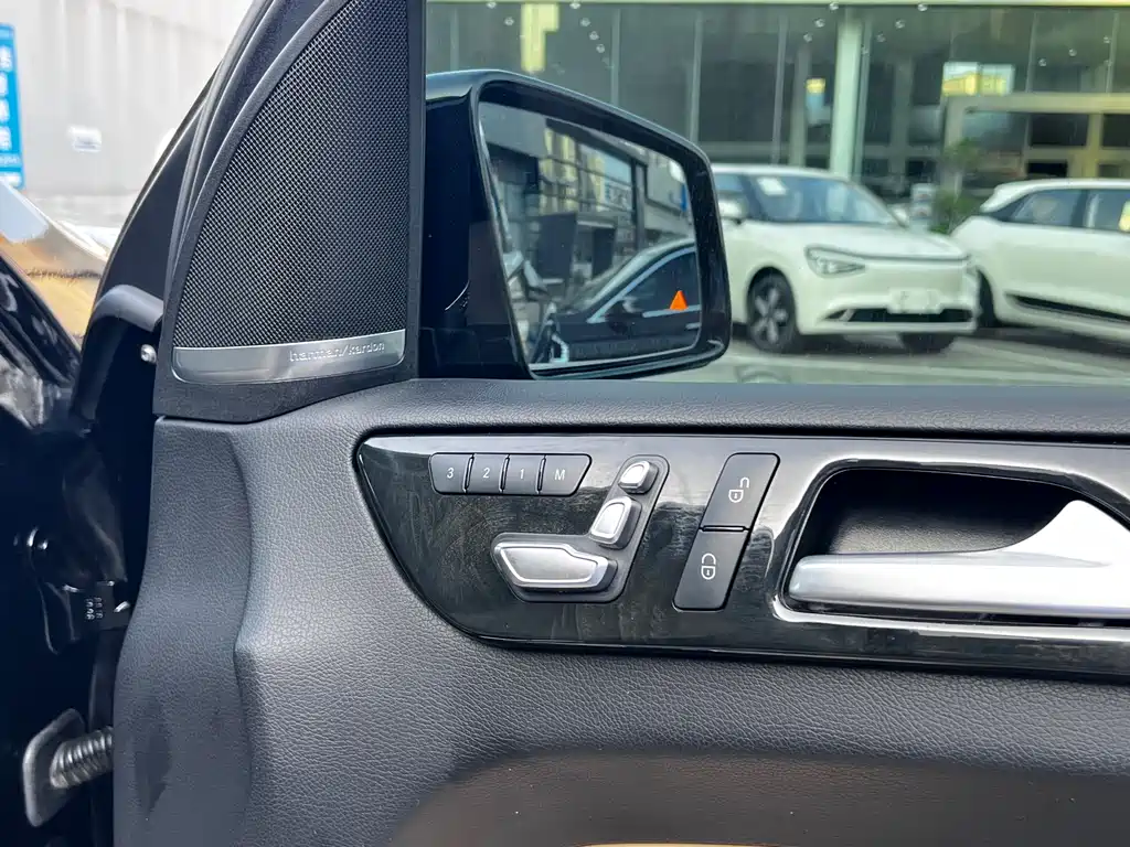 Mercedes-Benz GLS 2018 — фото 10