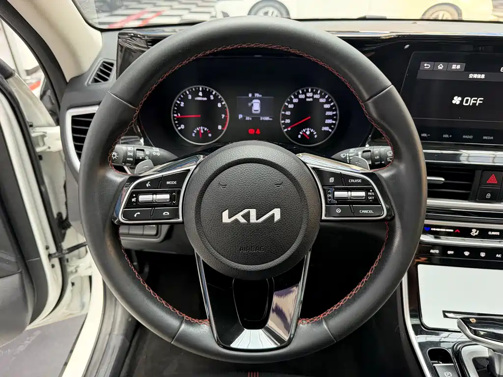 Kia KX3 2021 — фото 8