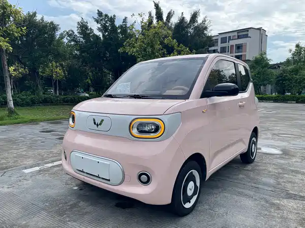 Wuling Hongguang MINIEV 2025