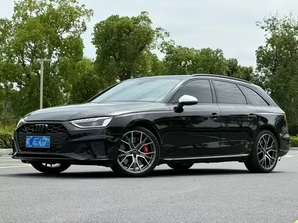 Audi S4 2024