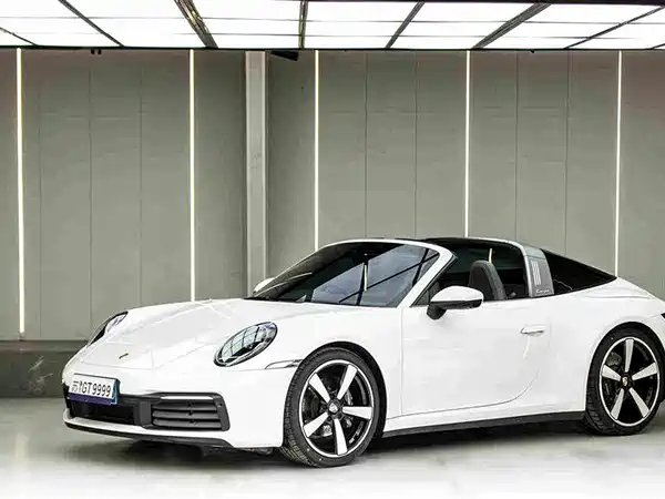 Porsche 911 2024