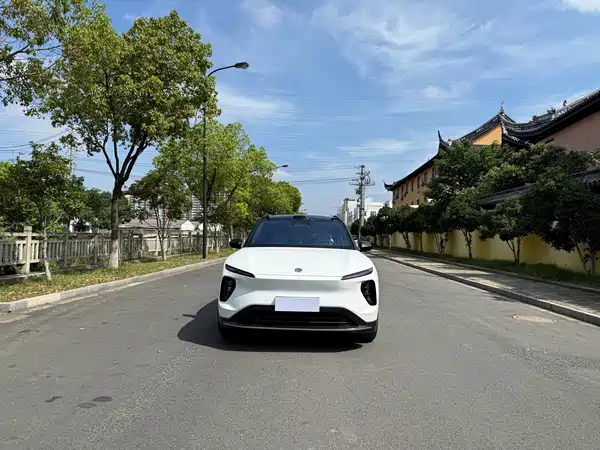 NIO ES6 2024